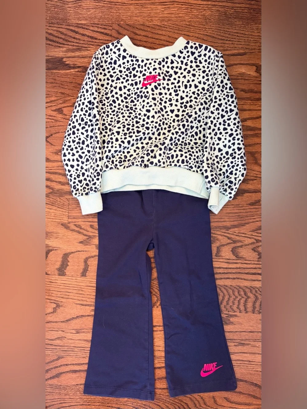 Nike Girls Navy Flare Leggings and Animal Print Top
